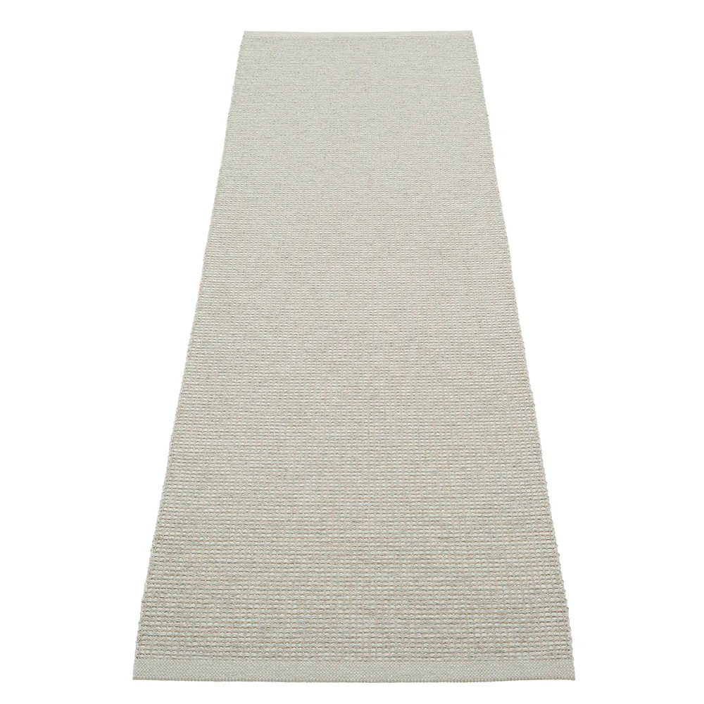 Pappelina, Emm matto Sage/Linen Met. - Linen warp 70 x 240 cm