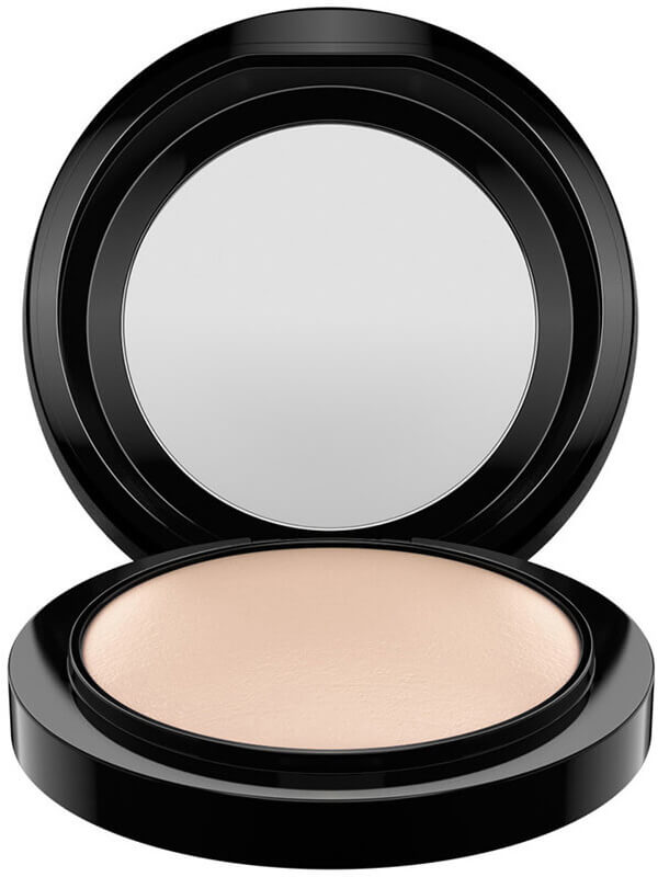 MAC Mineralize Skinfinish/ Natural Light