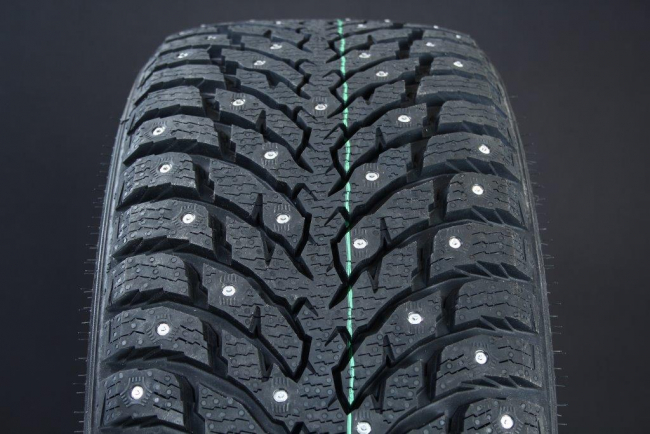 235/50R17 NOKIAN HAKKAPELIITTA 9 DUBB DOT2018