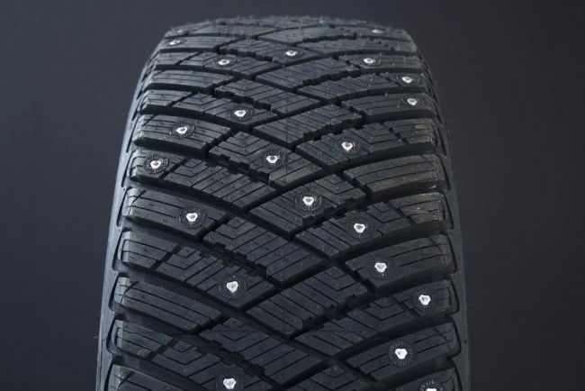 235/60R17 GOODYEAR ULTRA GRIP ICE ARCTIC DUBB DOT2021