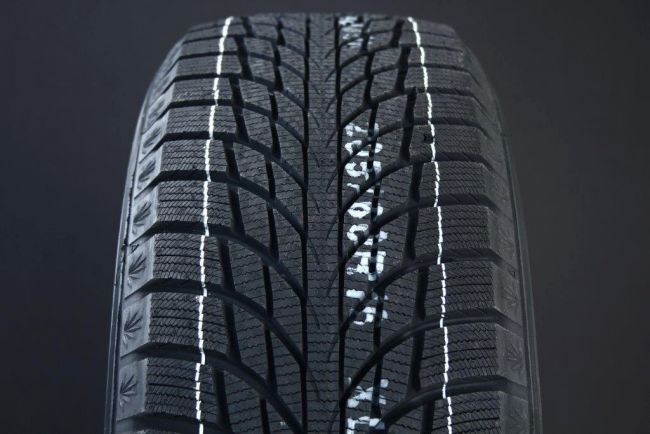 175/65R14 KUMHO WINTERCRAFT ICE WI51 FRIKTION