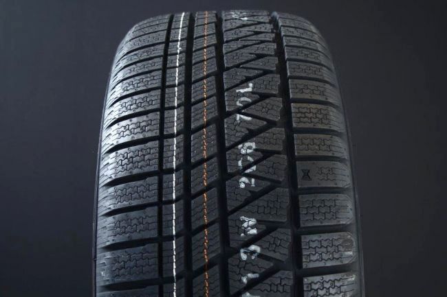 205/70R15 KUMHO WINTERCRAFT WS71 FRIKTION