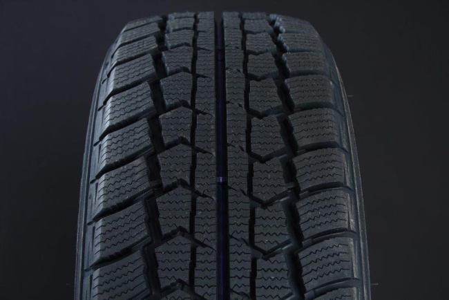 205/65R16 LANDSAIL SNOW STAR C-DÄCK FRIKTION