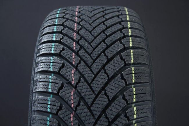 215/40R17 CONTINENTAL TS 860