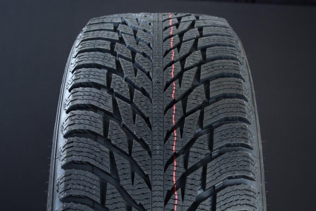 245/40R18 NOKIAN HAKKAPELIITTA R3 FRIKTION