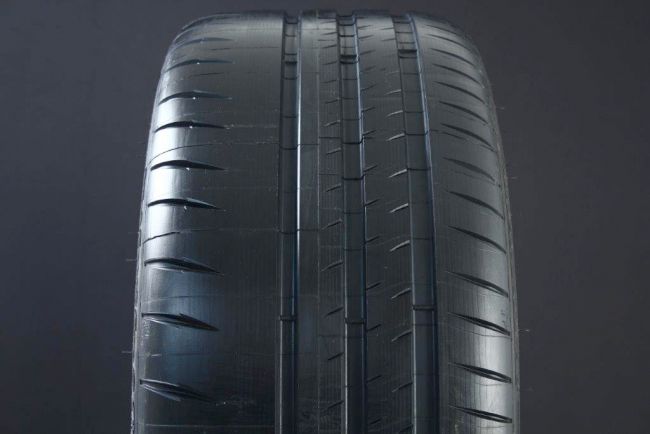 265/35R20 MICHELIN PILOT SPORT CUP 2 OUTLET