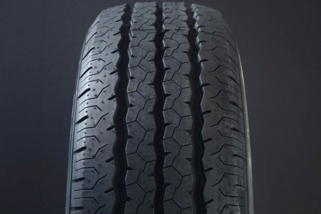 185/80R14 LANDSAIL LSV88+ C-DÄCK