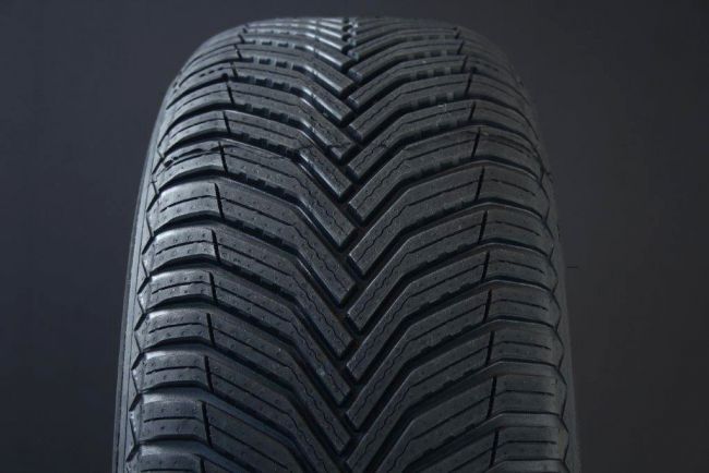 185/60R15 MICHELIN CROSSCLIMATE 2