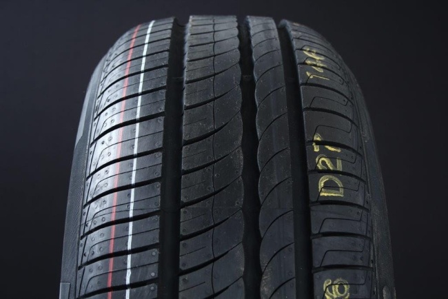 185/60R15 PIRELLI CINTURATO P1 VERDE