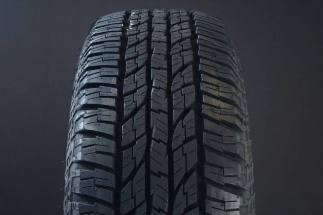 215/70R15 YOKOHAMA G015 GEOLANDAR A/T