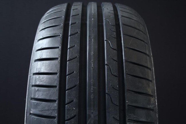 195/45R16 DUNLOP SPORT BLURESPONSE