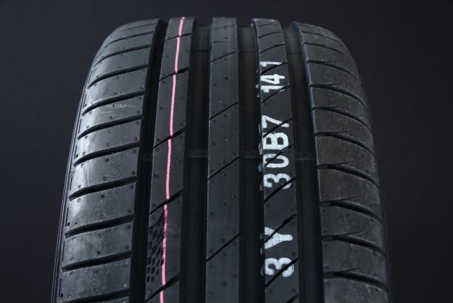 195/55R16 KUMHO ECSTA PS71 EV