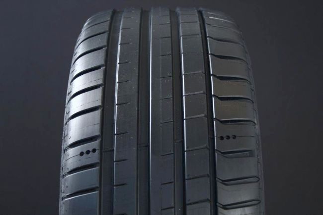 205/40R17 MICHELIN PILOT SPORT 5