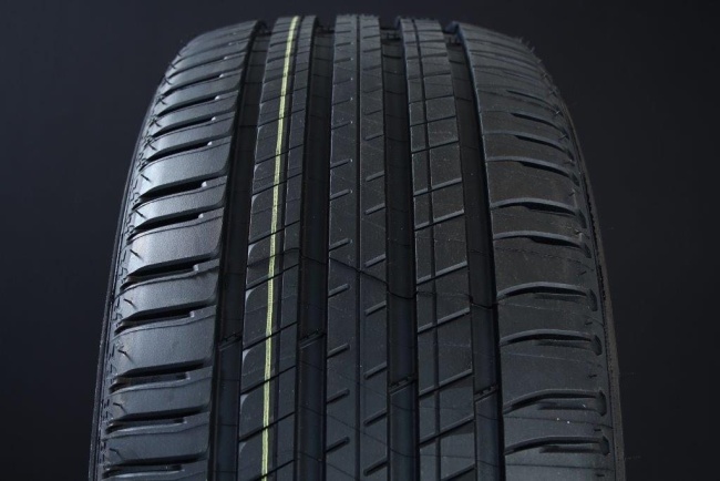 275/55R17 MICHELIN LATITUDE SPORT 3 GRNX