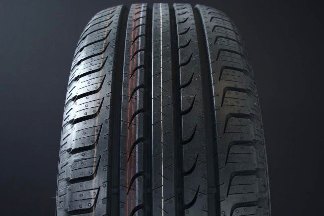 225/55R18 GOODYEAR EFFICIENTGRIP SUV