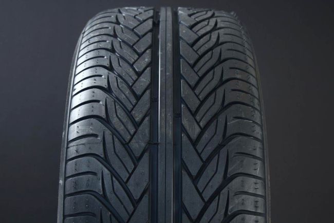 265/35R22 LEXANI LX-THIRTY