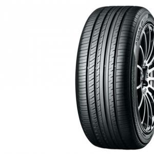 Yokohama Advan dB V552 245/40R20 99W