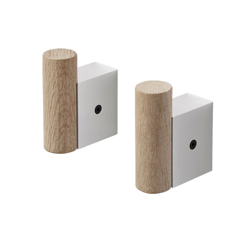 Muuto Attach vaateripustin 2-pakkaus Oak-Aluminum