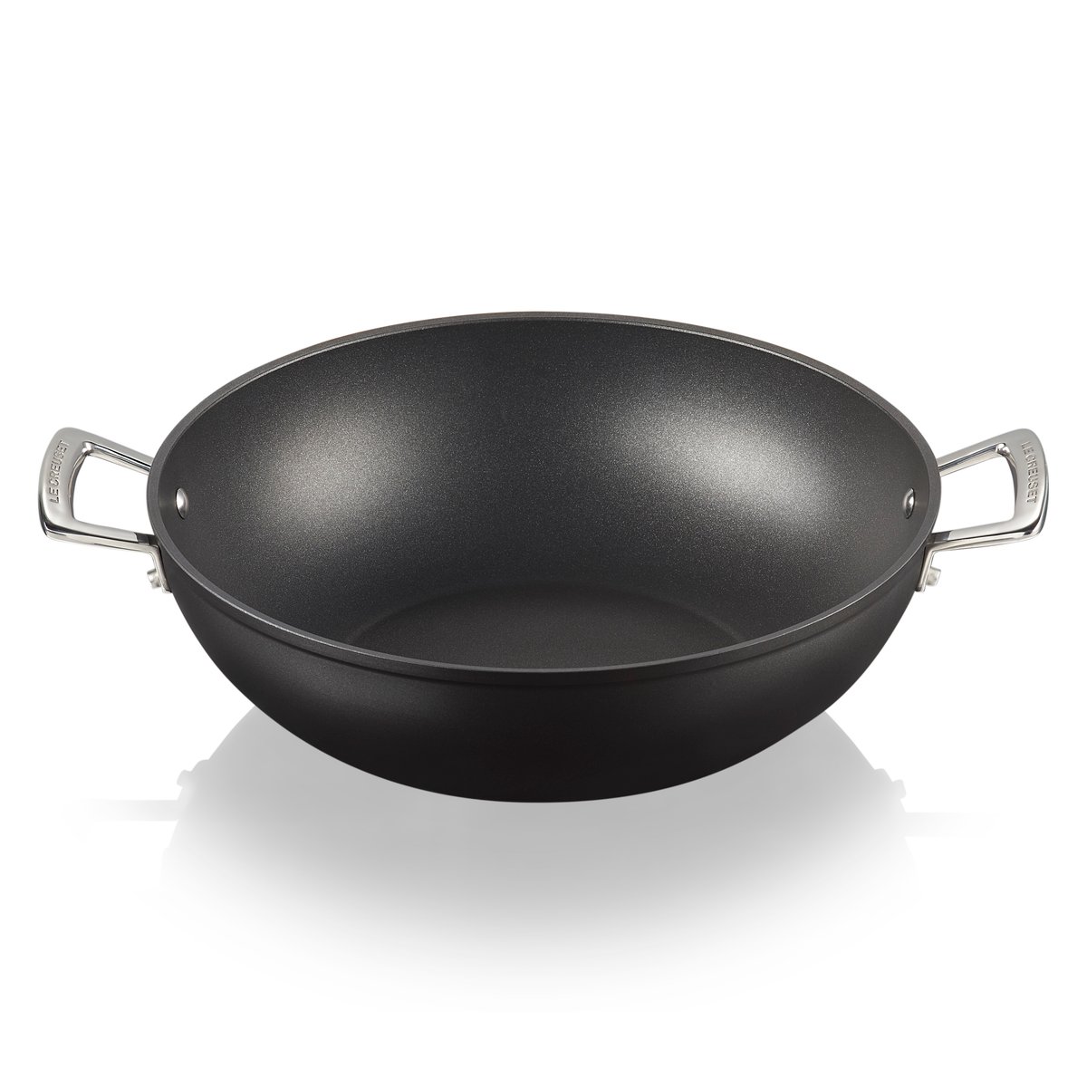 Le Creuset Le Creuset alumiininen wokkipannu 32 cm