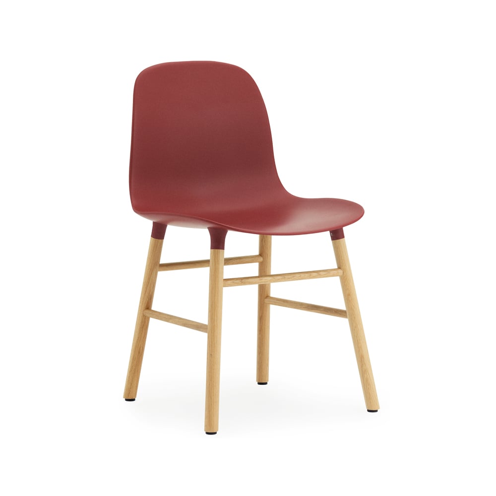 Normann Copenhagen Form tuoli Red, tammijalat