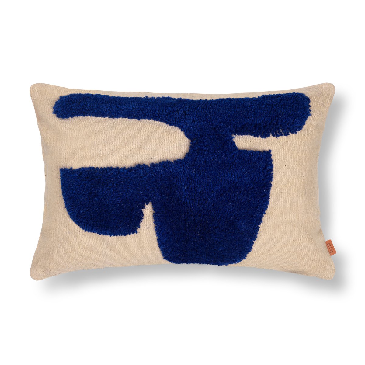 ferm LIVING Lay suorakulmainen tyyny 40 x 60 cm Sand / Bright Blue