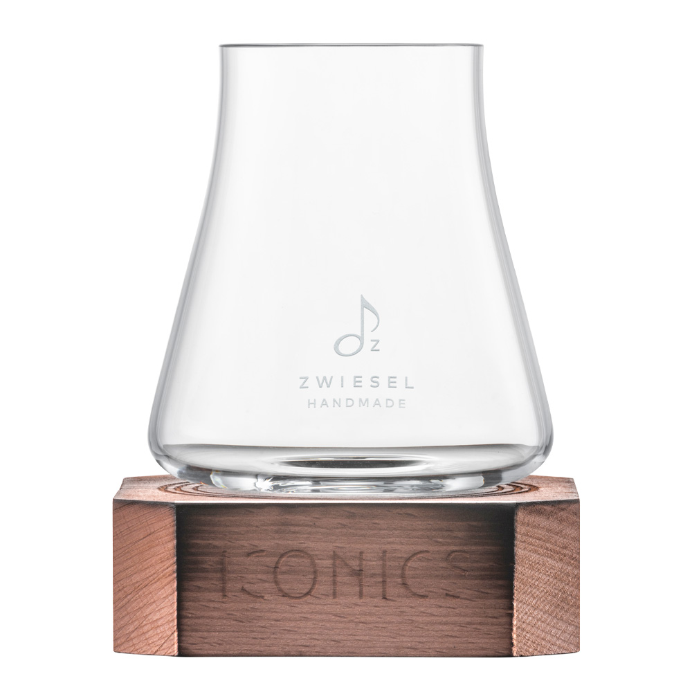 Zwiesel Glas - Iconics Tumbler -lasi puualustalla 62 cl