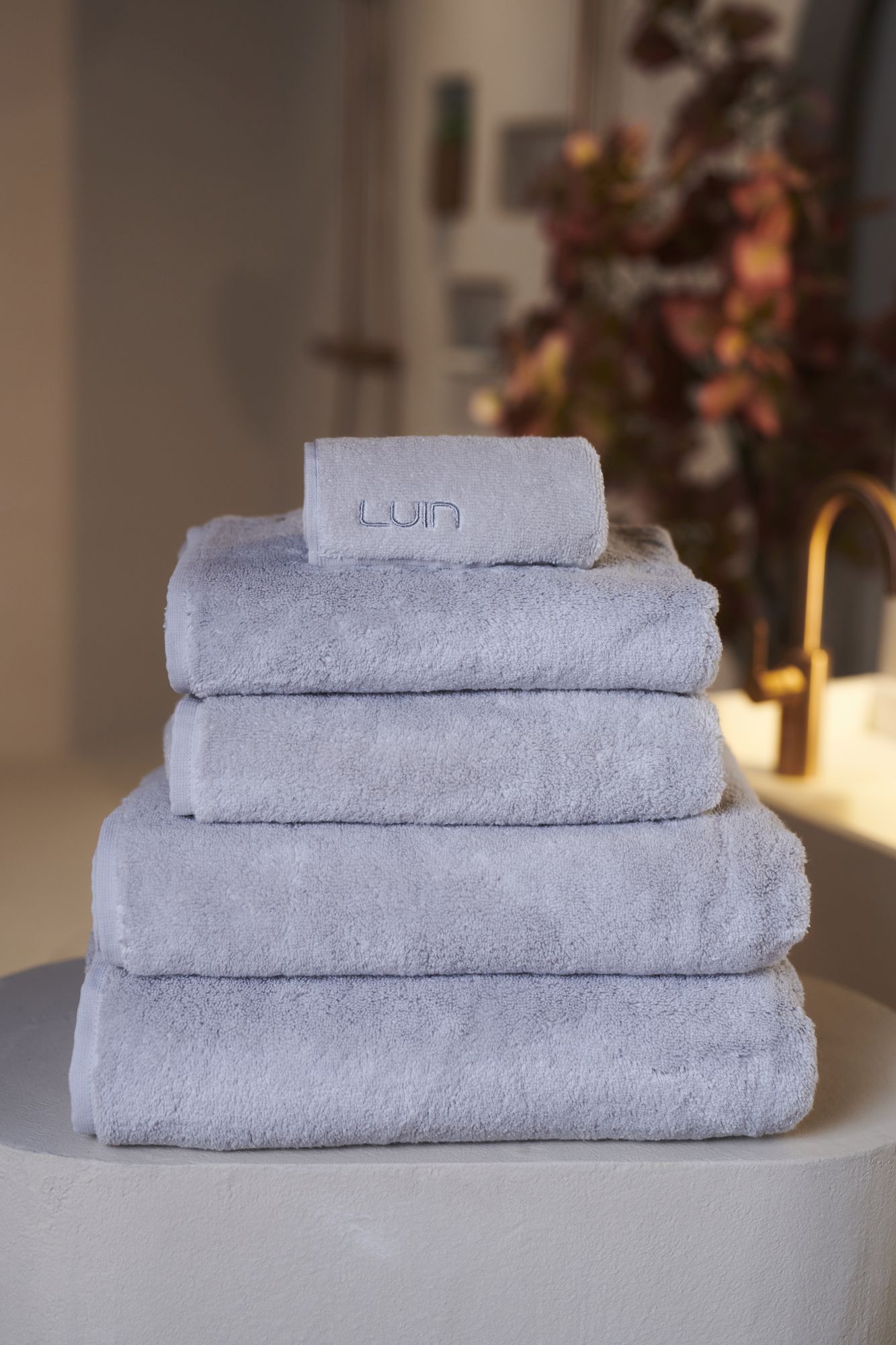 Luin Living Jättipyyhe 100×150cm Pearl Grey